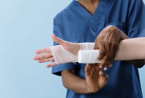 Treatment for Injured Workers: Quick Aid and Support Available